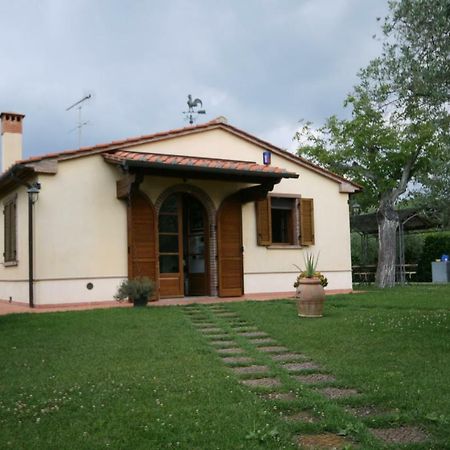 Casetta Singola Vicino Al Mare Castagneto Carducci Exterior photo